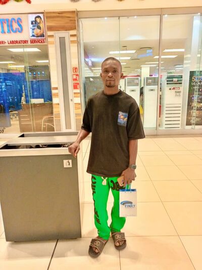  ,   Ezekwe, 25 ,   ,   