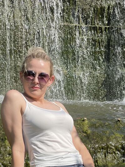  ,   Marina, 39 ,   ,   