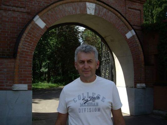  Frankfurt am Main,    , 70 ,   ,   