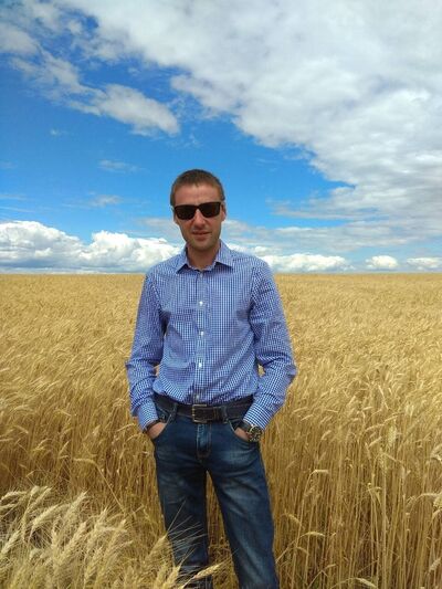  ,   Sergei, 34 ,   ,   