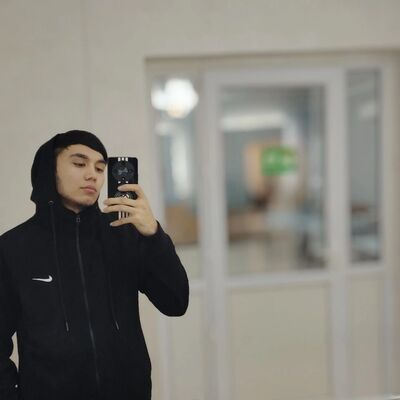  ,   Avazbek, 22 ,   ,   