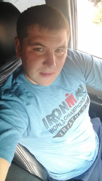  ,   Sergey, 32 ,   ,   