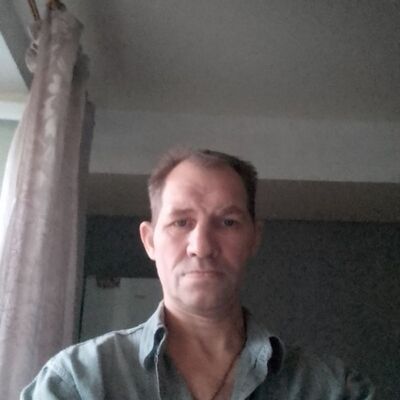  ,   Den, 52 ,   ,   