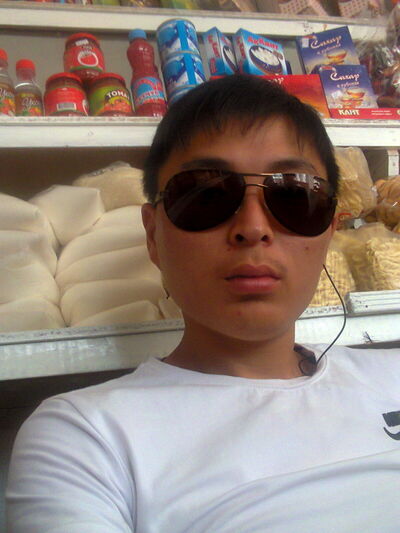  ,   Ruslan, 33 ,   ,   