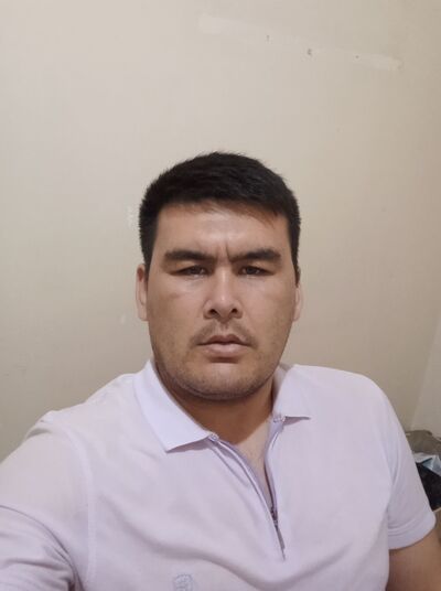  ,   Nurik, 32 ,   ,   
