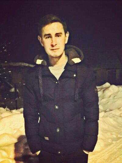  ,   Yasha, 29 ,  