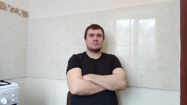  ,   Gleb, 41 ,   ,   , c , 