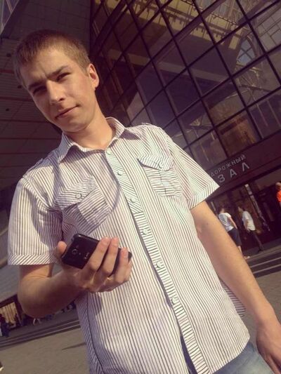  ,   Andrey, 32 ,   
