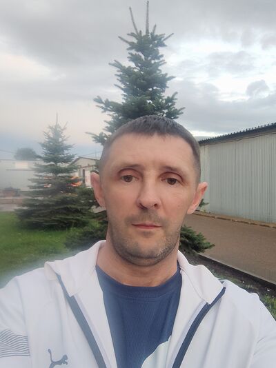  ,   Sergei, 43 ,   ,   