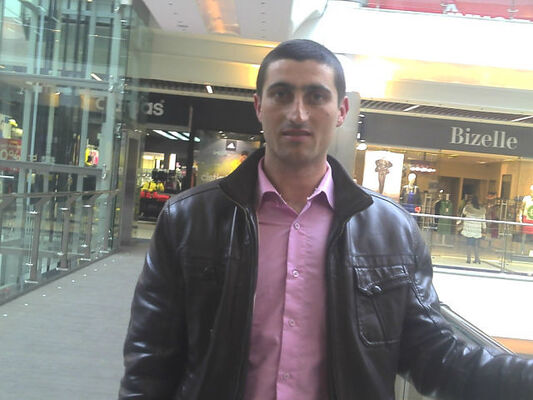  ,   Tudor, 40 ,   
