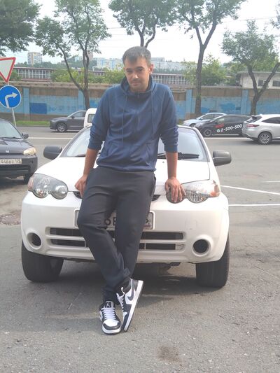  ,   Artur, 35 ,   ,   