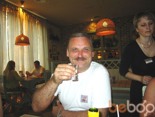  ,   Alex, 57 ,  