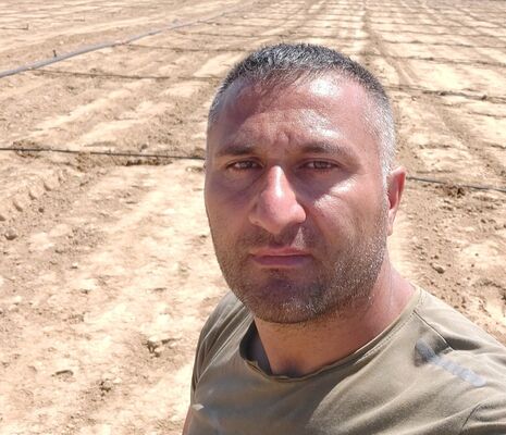  ,   Ali, 42 ,   ,   