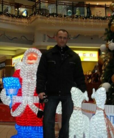  ,   Sergey, 52 ,   