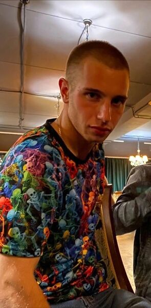  ,   Ilya, 24 ,   ,   