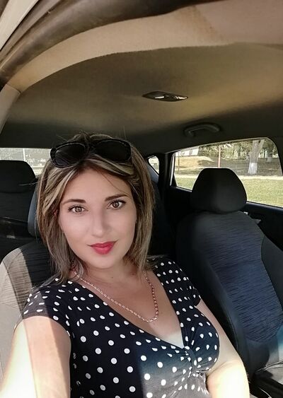  -,   Valeria, 35 ,   ,   , c , 