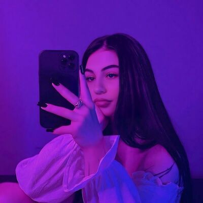  ,   Vera, 22 ,   ,   