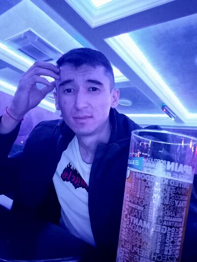  ,   Radik, 26 ,  