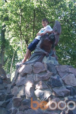  ,   Kostia, 33 ,   