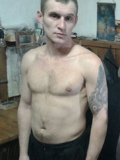  ,   Viktor, 36 ,   ,   , c 