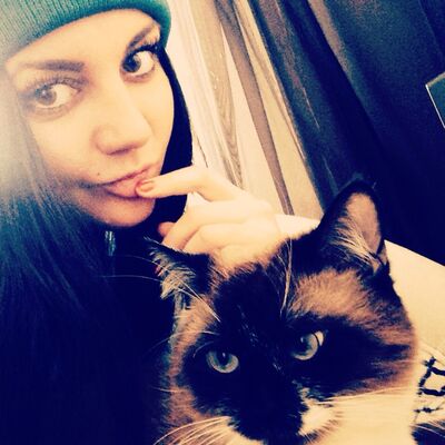  ,   Yanochka, 32 ,   