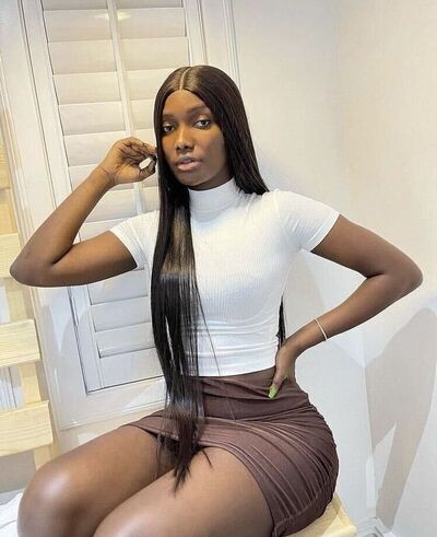  ,   Hannah, 33 ,   ,   