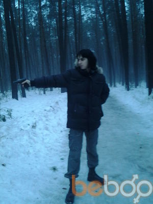  ,   Maks, 32 ,   