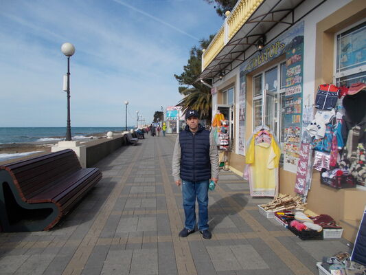  ,   Wadim, 64 ,     , c 