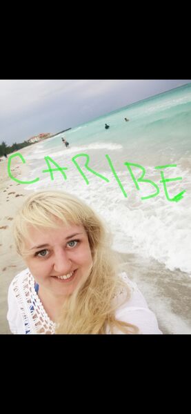  ,   Anastasia, 39 ,   c 