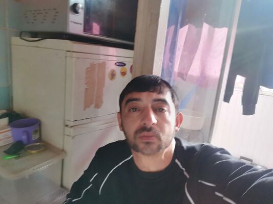  ,   Wahin, 42 ,   , c 