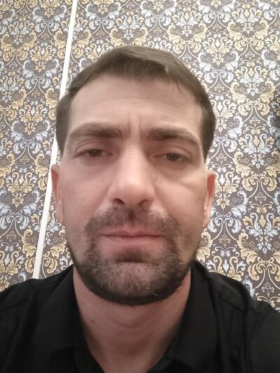  ,   Ruslan, 40 ,   ,   , c 
