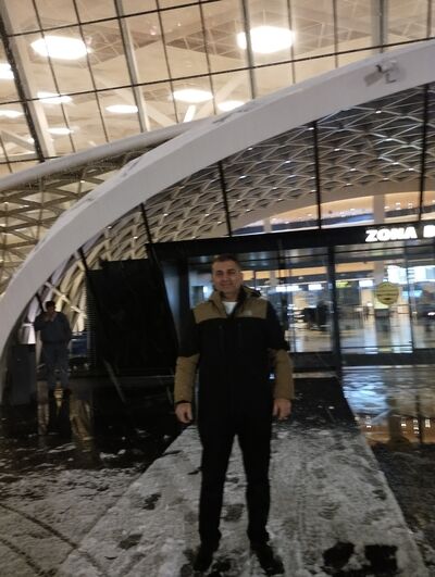  ,   Elsad, 42 ,   ,   