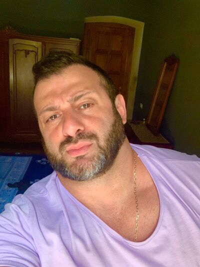  ,   Jio, 39 ,   ,   