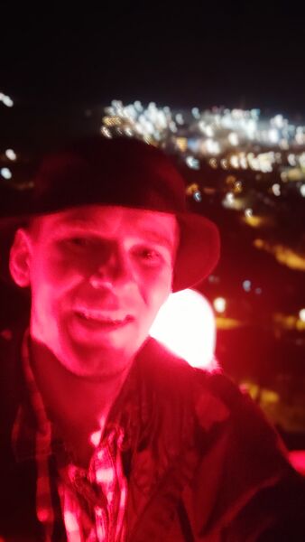  ,   Alex, 33 ,   ,   , c , 