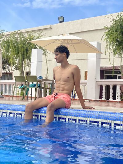  ,   Walid, 21 ,   ,   