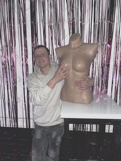  ,   Vitalik, 23 ,   ,   