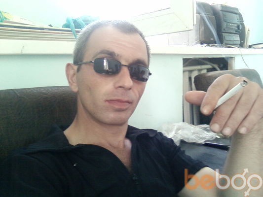  ,   Valera, 52 ,  