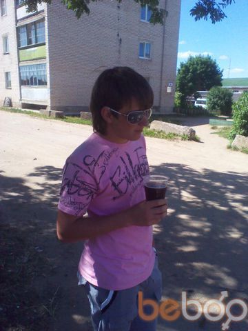  ,   Sergei, 32 ,   ,   , c 