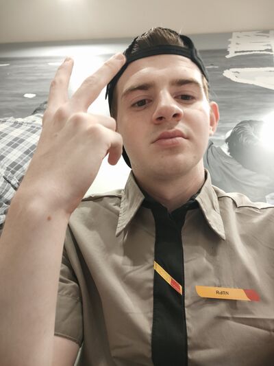   ,   Ilya, 25 ,   ,   