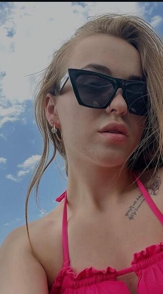  ,   Marinella, 25 ,   ,   