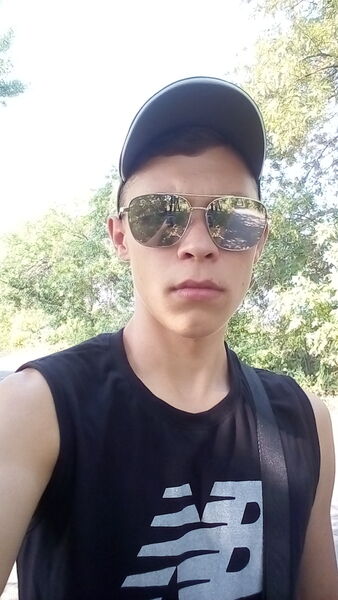  ,   Ilya, 24 ,   ,   , c 