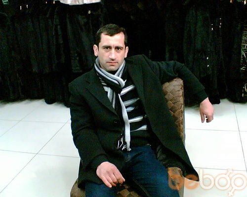  ,   Elnur, 44 ,   