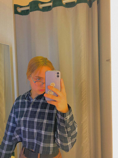  -,   , 22 ,   