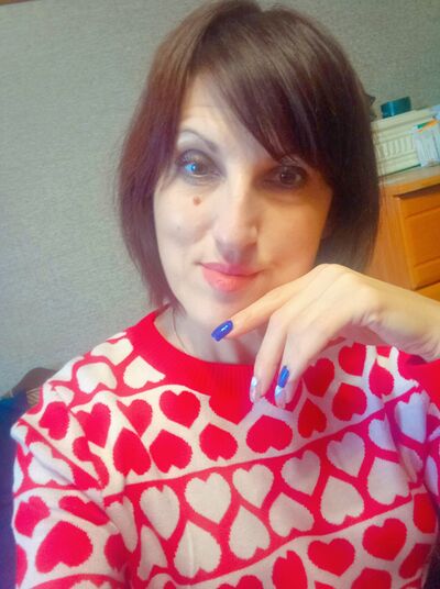  ,   Iva, 40 ,  