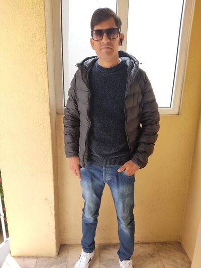  ,   Balkar Sing, 42 ,   ,   