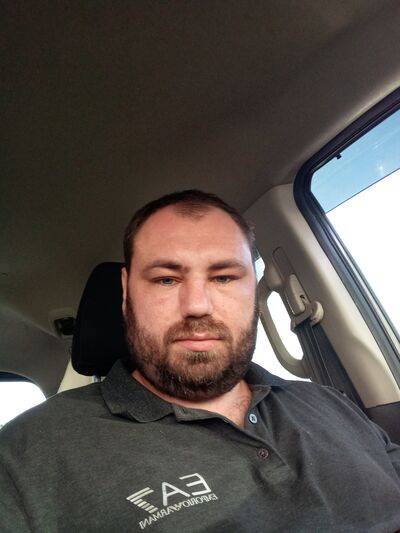  ,   Maxim, 37 ,   ,   , c 