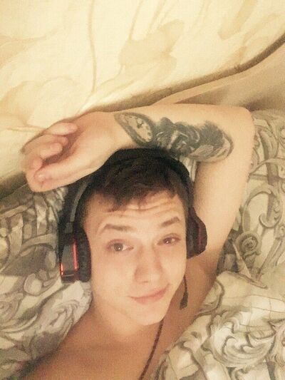  ,   Mishok, 30 ,   