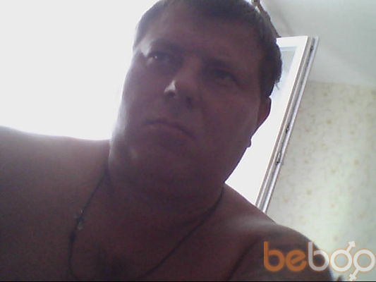  1885538  Pavel, 49 ,    