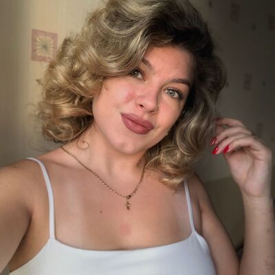  ,   Arina, 21 ,     , c 