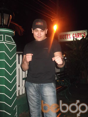  ,   Askar, 41 ,  